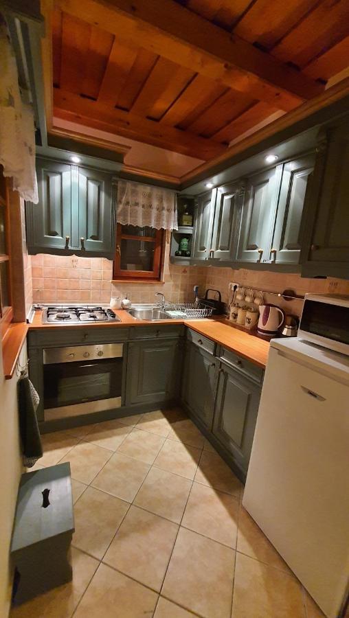 Sárkányles Vendégház Kisapati Exterior foto