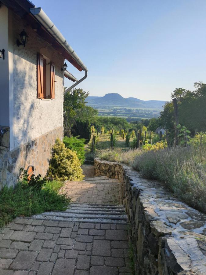 Sárkányles Vendégház Kisapati Exterior foto
